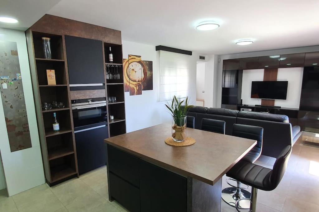Benicassim Sunhouse - Hermoso Atico En El Pueblo - Aire Acondicionado Y Bbq Area Extérieur photo